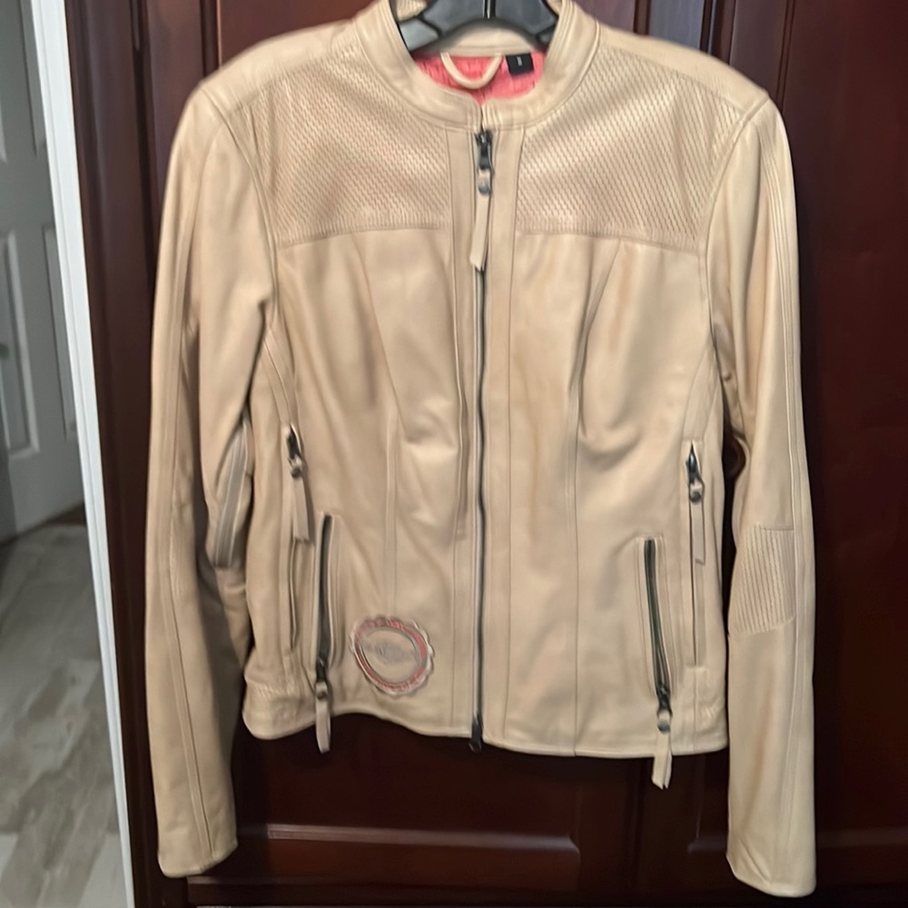 Leather jacket